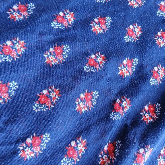 Floral Paisley Scarf navy blue red 6ft 72"L 32"W warm fringe - Picture 4 of 9